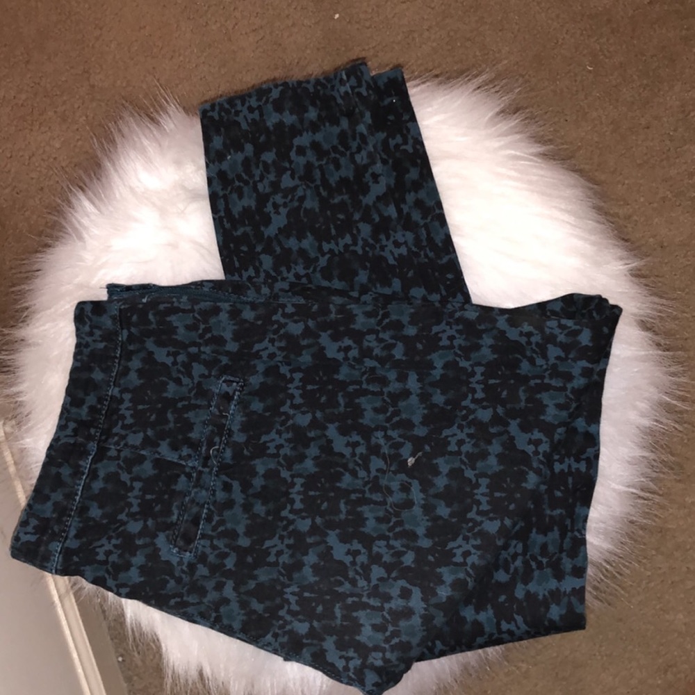 PATTERN PANTS zipper on side of pants